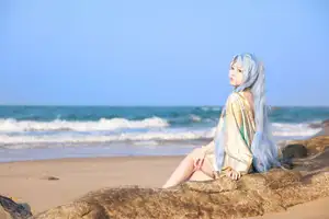 Coser G44 Won't Get Hurt Shines as Reverse: 1999 Character 37 on a Sunny Beach - image 9