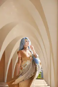 Coser G44 Won't Get Hurt Shines as Reverse: 1999 Character 37 on a Sunny Beach - image 14