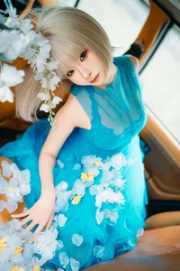 Dreamy Turquoise Moments with Chunmomo - image 0