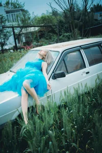 Dreamy Turquoise Moments with Chunmomo - image 1