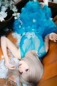 Dreamy Turquoise Moments with Chunmomo - image 33