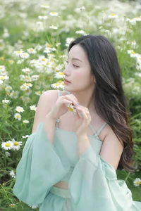YiTuYu Art Language Vol.7001: Exquisite Visual Artistry with Model Jing Zi Jinns - image 20