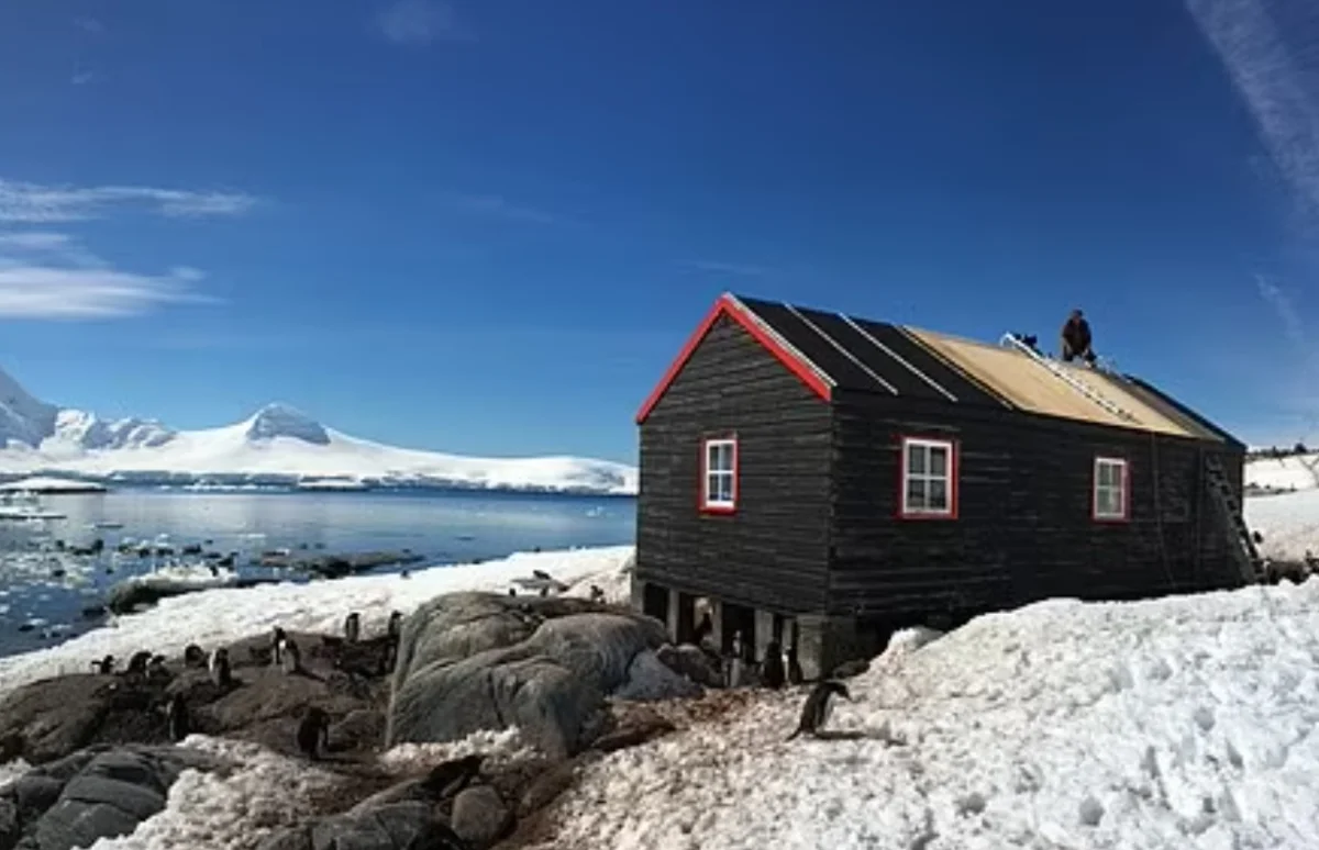 Life at the Edge: Working in a Museum at the South Pole