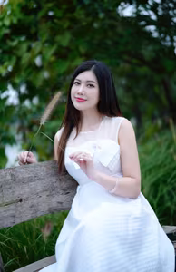 VGU No.159: Radiant Smile & Pristine Beauty Amidst a Vibrant Blooming Garden - image 7
