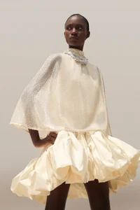 Elegance Unveiled: The Most Stunning Luxury Gowns and Haute Couture Masterpieces from Paris Fashion Week - image 11
