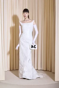 Elegance Unveiled: The Most Stunning Luxury Gowns and Haute Couture Masterpieces from Paris Fashion Week - image 8