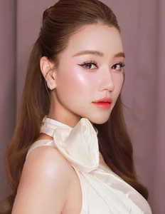 The Evolution of Beauty: Maya's Stunning Transformation 8 Years After Cosmetic Surgery - image 2