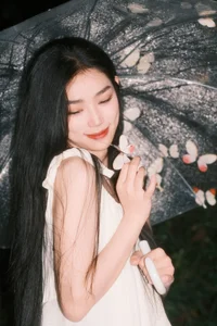 Exploring the Elegance of Qiao Qiao Ya - YiTuYu Art Language Vol.5581 - image 1