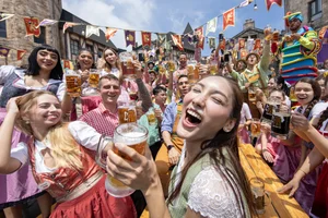 Bavarian Vibes in Vietnam: The Ba Na Hills Draft Beer Festival - image 7