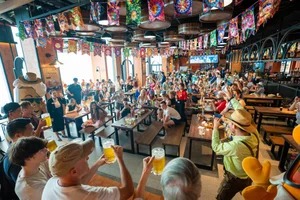 Bavarian Vibes in Vietnam: The Ba Na Hills Draft Beer Festival - image 8
