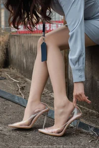 Elegant Aesthetics with Xiao Jie in the IESS SXJ No.1955 Collection - image 16