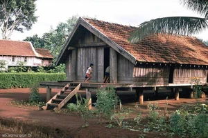 A Journey Back in Time: Exploring the Unique Ede Indigenous Culture in Buon Ma Thuot Circa 1992 - image 4