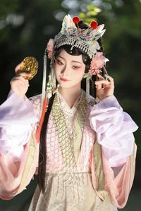 Exploring Aesthetic Elegance in YiTuYu Art Language Vol.7826 Yi Zhi Xiao Xuan - image 6