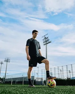 Iconic Handsome Footballers of World Cup 2022: Reliving the Viral Heartthrobs - image 9