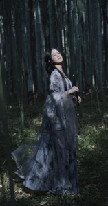 Exploring Visual Narratives in YiTuYu Art Language Vol.7174 with Zang Yi Tong - image 4