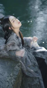 Exploring Visual Narratives in YiTuYu Art Language Vol.7174 with Zang Yi Tong - image 30
