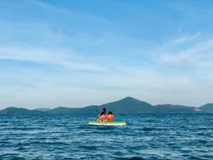 Diep Son Island: Walking Across the Sea on Vietnam’s Most Famous Sand Bridge - image 8