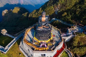 Discovering the Majesty of Sun World Fansipan Legend: A Gateway to the Clouds in Sapa - image 3