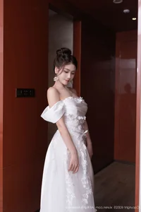 Pure Elegance: Liu Ting Ting in XiuRen No.10814 Collection - image 5
