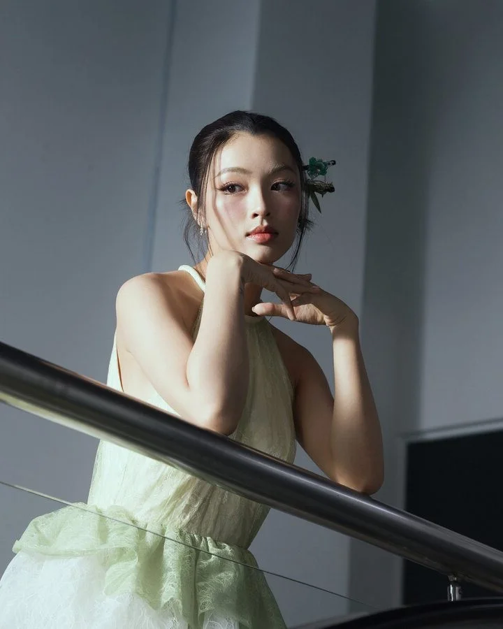Radiant Beauty: Vietnamese Actress Lan Thy Celebrates Romantic Engagement to Her Conductor Boyfriend After Two Years of Love