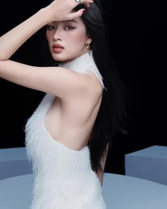 Radiant Beauty: Vietnamese Actress Lan Thy Celebrates Romantic Engagement to Her Conductor Boyfriend After Two Years of Love - image 5