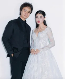 Radiant Beauty: Vietnamese Actress Lan Thy Celebrates Romantic Engagement to Her Conductor Boyfriend After Two Years of Love - image 7