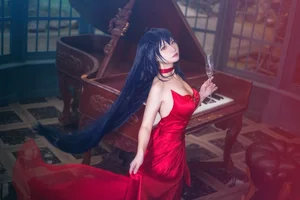 Stunning Taihou Cosplay by Yi Miao Jun: Exclusive Azur Lane Racing Queen Collection (56P) - High-Quality Anime Photography - image 2