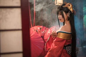 Stunning Taihou Cosplay by Yi Miao Jun: Exclusive Azur Lane Racing Queen Collection (56P) - High-Quality Anime Photography - image 31