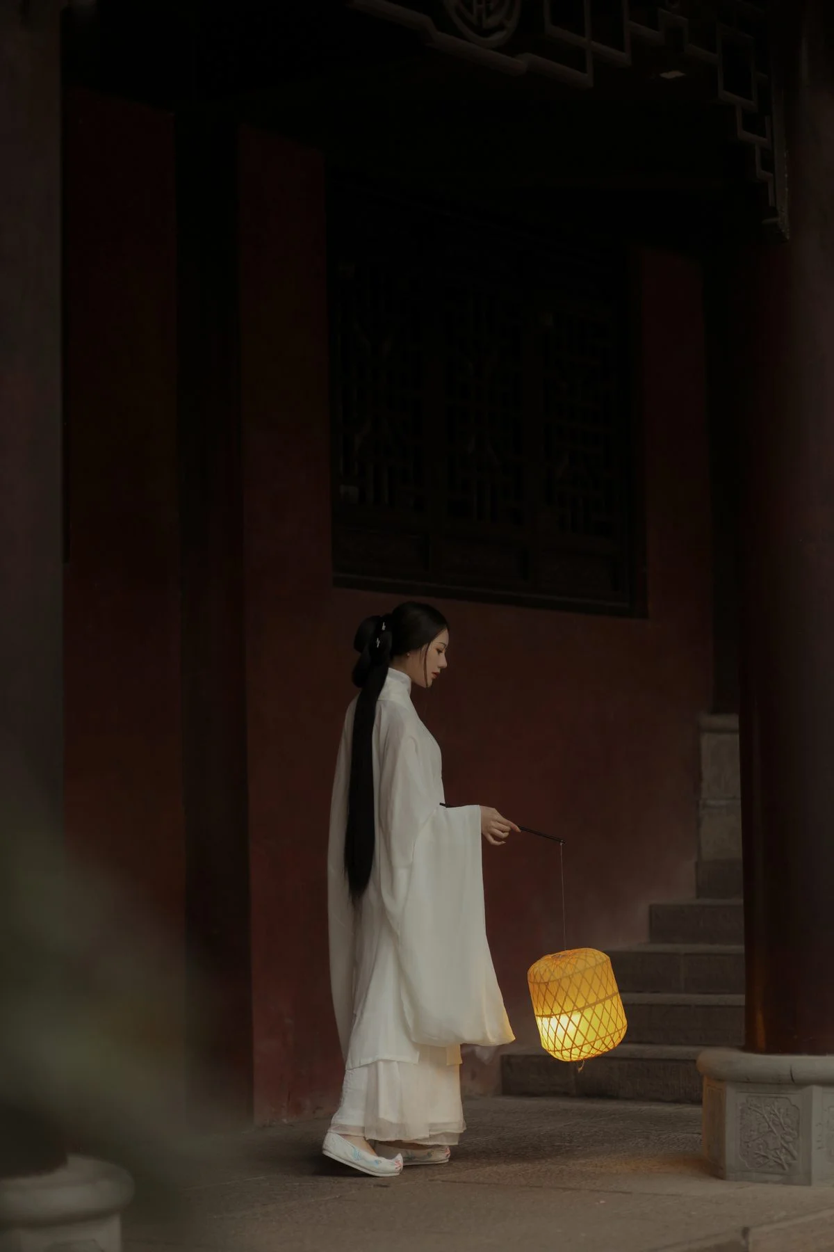 Captivating Visuals in YiTuYu Art Language Vol.5121 with Yan Ru Yu