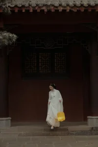 Captivating Visuals in YiTuYu Art Language Vol.5121 with Yan Ru Yu - image 15