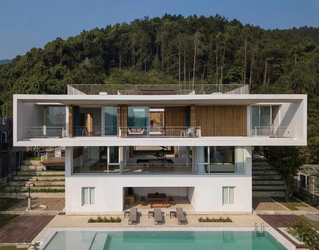 Modern Architectural Color Trends: Embracing Sophistication and Sustainability in Contemporary Design