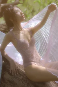 YiTuYu Art Language Vol.10219: Featuring the Stunning Ye Sheng Mo Te Yuan Zi Photo Collection - image 5