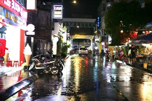 Rain or Shine: Ho Chi Minh City's Vibrant Weekend Spirit - image 13