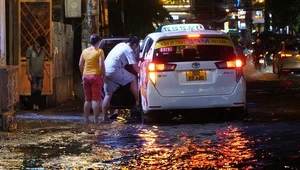 Rain or Shine: Ho Chi Minh City's Vibrant Weekend Spirit - image 10