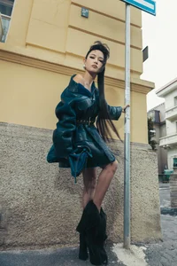 Chau Bui at International Fashion Week: Edgy Style and the Reality of Influencer Life - image 2