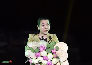 Exploring the Unique Cultural Highlights of the Hanoi Lotus Festival 2024 - image 6