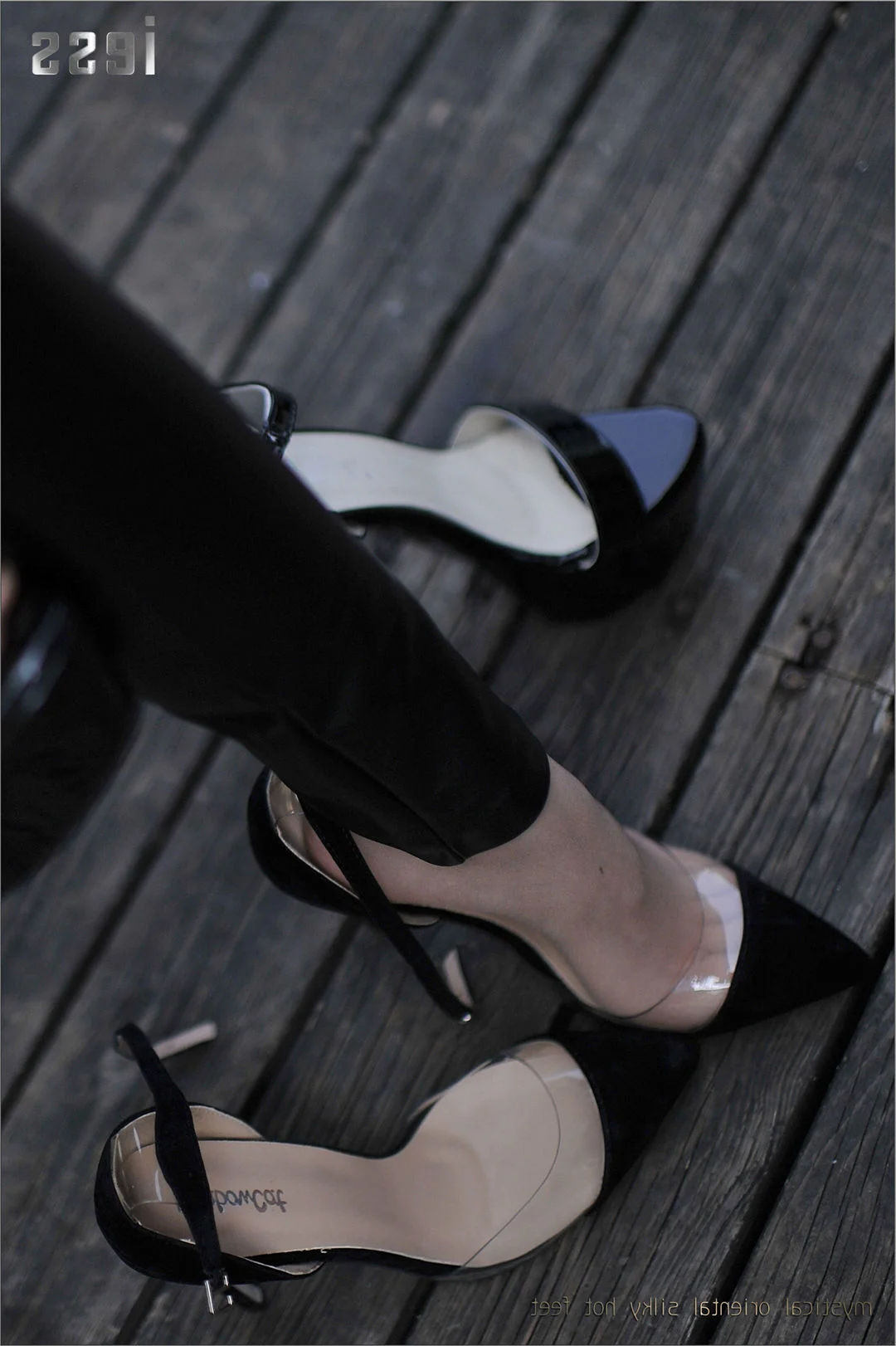 Stunning Goddess Aura: IESS Silk Feet Fashion and Artistic Photography Series