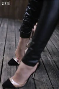 Stunning Goddess Aura: IESS Silk Feet Fashion and Artistic Photography Series - image 7