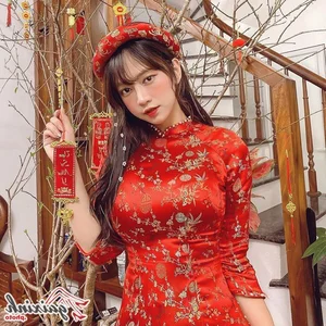 Le Bong in White Ao Dai: A Perfect Blend of Tradition and Modernity - image 17