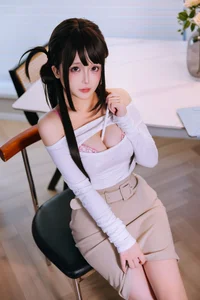Stunning Ri Nai Jiao Home Tutor Cosplay Photography Collection Part 01 - Elegant Academic Inspired Portrait Series - image 6