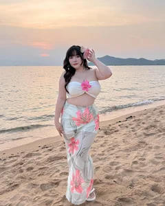 Embracing Curves: The Rise of Thailand's Body Positive Fashion Influencers - image 5