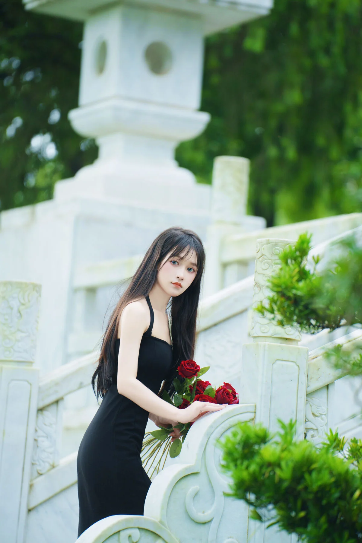 YiTuYu Art Language Vol.7322: Capturing the Grace of Xiao Xiao Yu