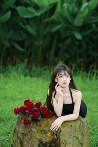 YiTuYu Art Language Vol.7322: Capturing the Grace of Xiao Xiao Yu - image 7