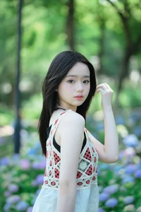 Visual Elegance in YiTuYu Art Language Vol.7293 with Shi Yuan - image 17