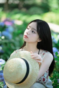 Visual Elegance in YiTuYu Art Language Vol.7293 with Shi Yuan - image 19