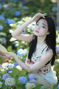 Visual Elegance in YiTuYu Art Language Vol.7293 with Shi Yuan - image 11