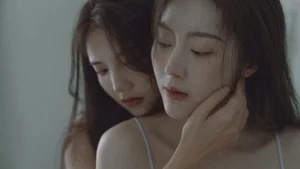 Stunning Visuals in YiTuYu Art Language Vol.6253 with Yan Shi Yi - image 6