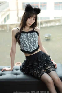 Charming Visuals: Tuan Tuan Features in IESS SXJ NO.1743 Fashion Series - image 79