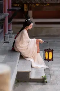 Yan Ru Yu's Timeless Hanfu Elegance: Discover YiTuYu Art Language Vol.8693 - image 5