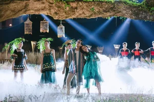 Designer Minh Hạnh and Singer Khang Ngọc: A Journey Honoring Ethnic Culture Through Vietnamese Art - image 6